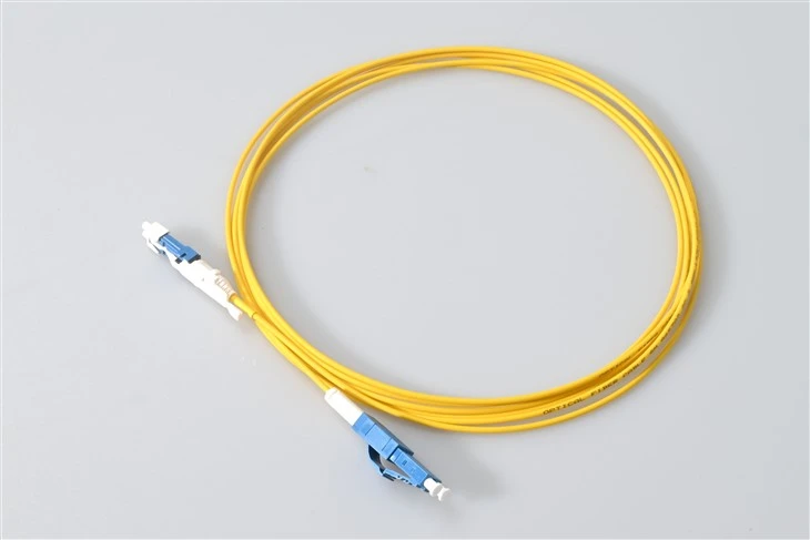 ফাইবার অপটিক প্যাচ কর্ড Lc Uniboot